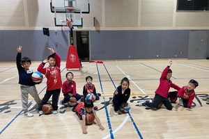 学生篮球爱好者如何从总决赛中学到团队合作:实战经验与策略解析